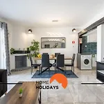 #268 Luxury Pool & Views فيلة