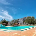 #268 Luxury Pool & Views אלבופיירה